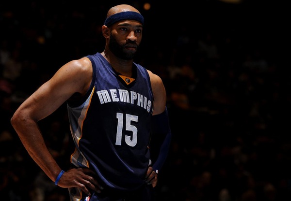 德甲-状态不佳！十人多特蒙德客场0-0战平不来梅.